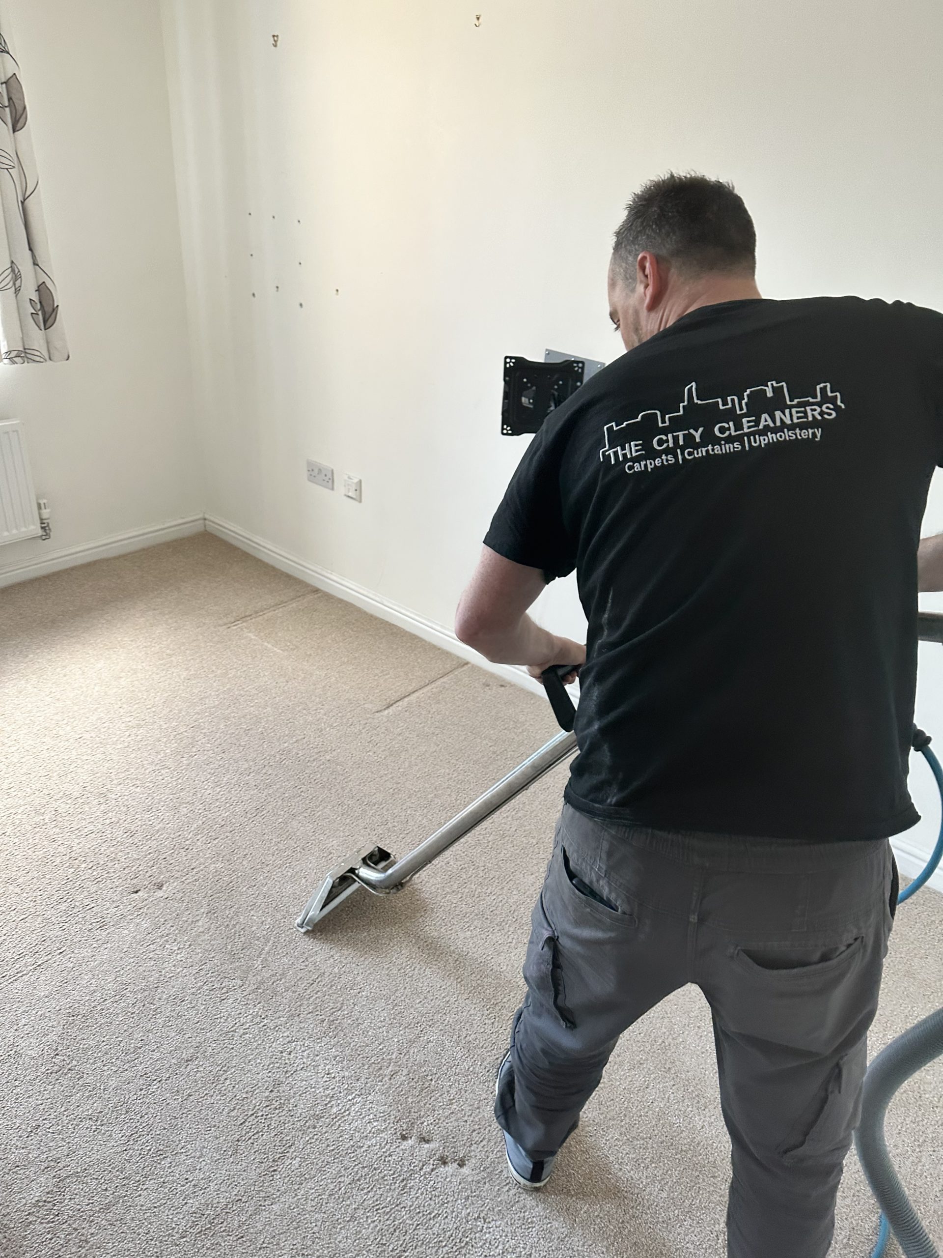 Wool carpet cleaning in Leeds